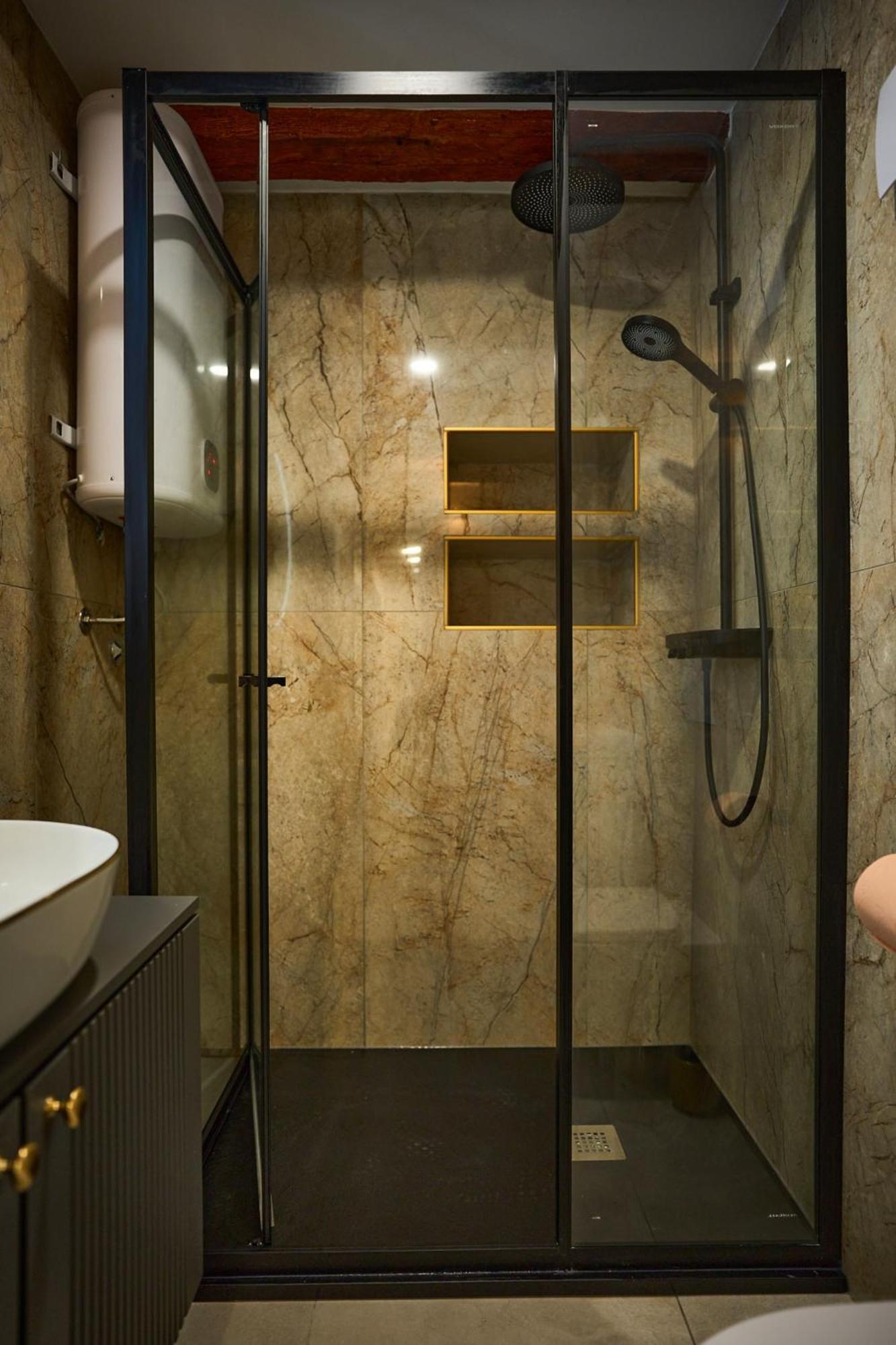 Bernard Deluxe Renovated Peaceful Old Town Gem Apartman Split Kültér fotó